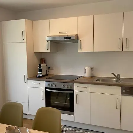 2 In Zentraler Lage Im Rheintal